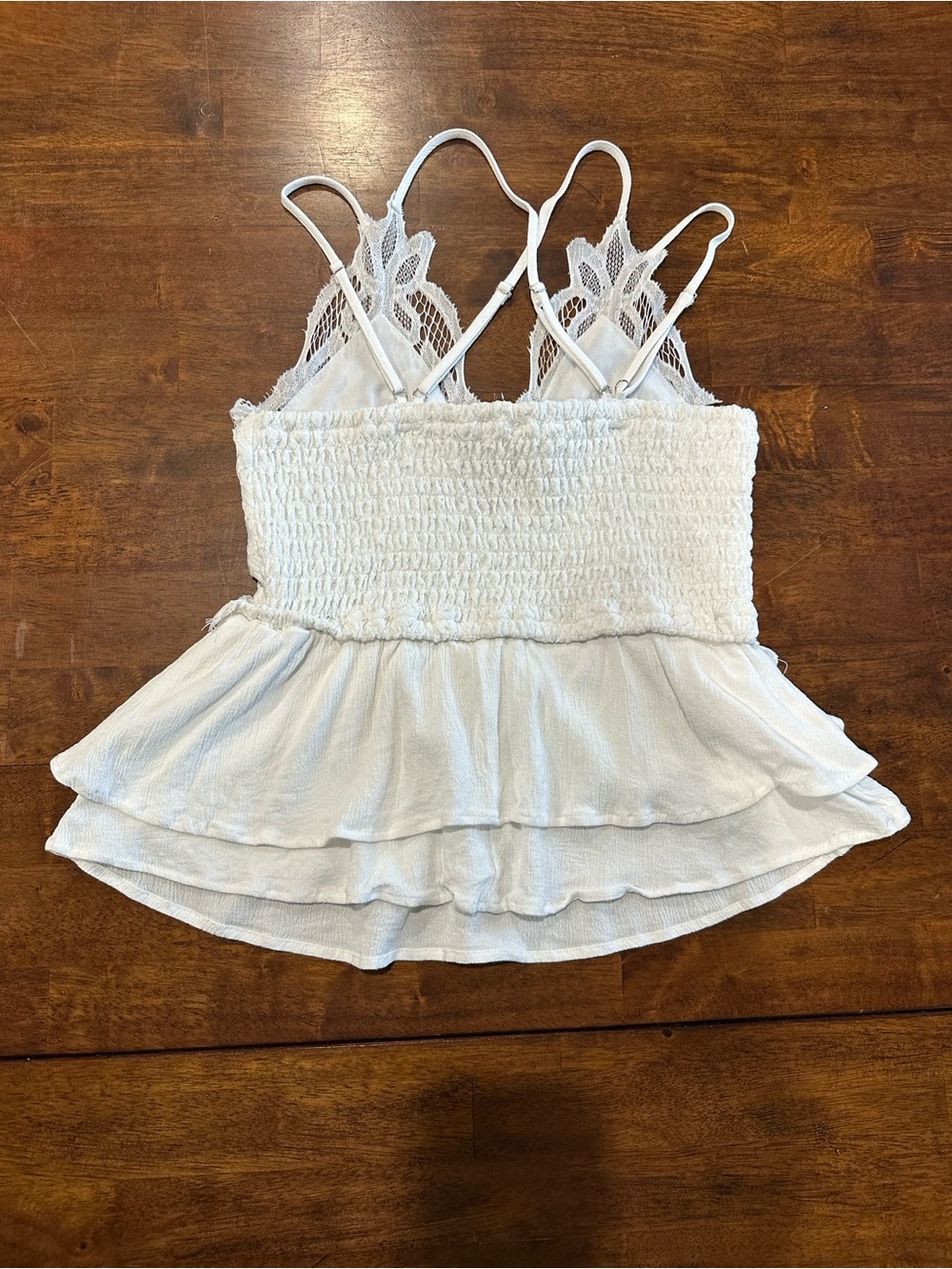 Entro Lacy Peplum Top - Picture 3 of 3